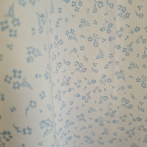 True Blue - Sprinkled Florets Cloud