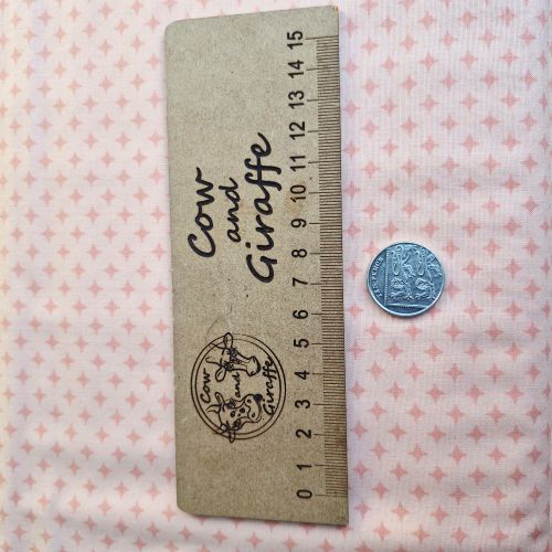 Scenery By Elizabeth Hartman - Diamonds Cantaloupe