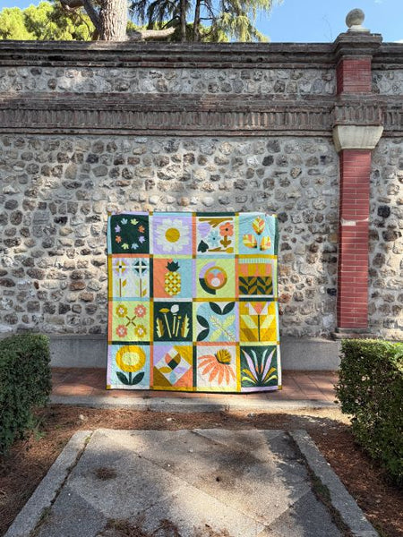 Modern Botanical Sampler - Julia Wachs - Quilt Kit